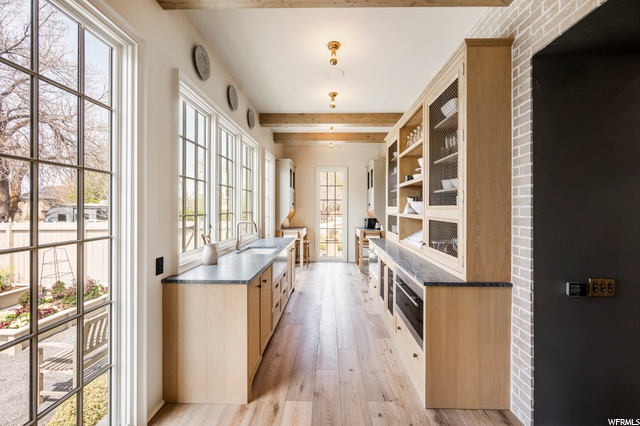 Butler's Pantry