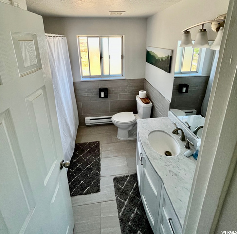 Upstairs bathroom