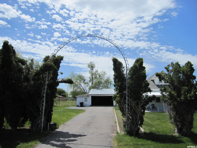 213 S 100 E, Hyrum, UT 84319 — photo 3