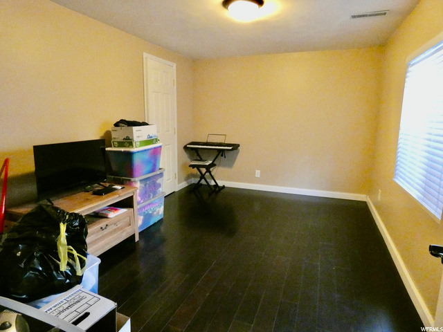 Downstairs Bedroom 4