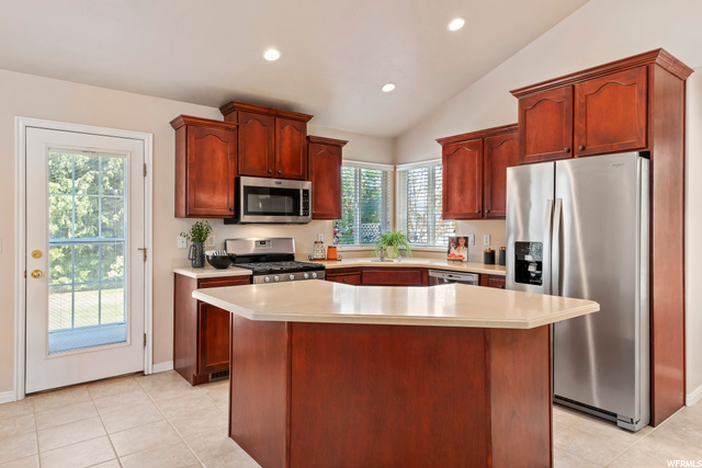 1216 W 2275 S, Syracuse, UT 84075 — photo 8