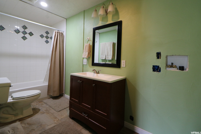 Downstairs Bathroom