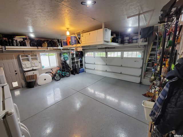 Epoxy floor