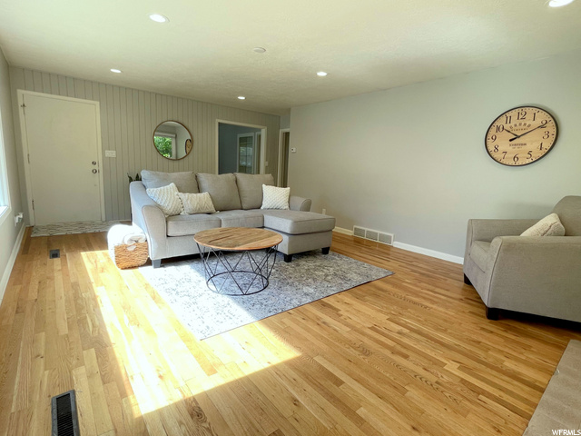 Upstairs family room