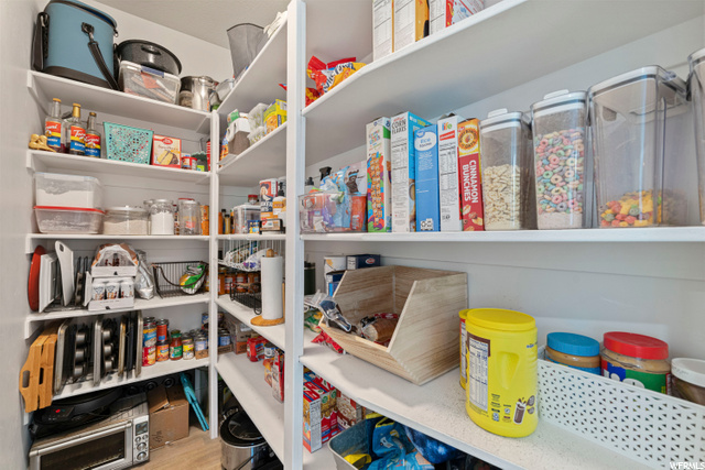 152 N 1100 E, Hyde Park, UT 84318 — photo 8