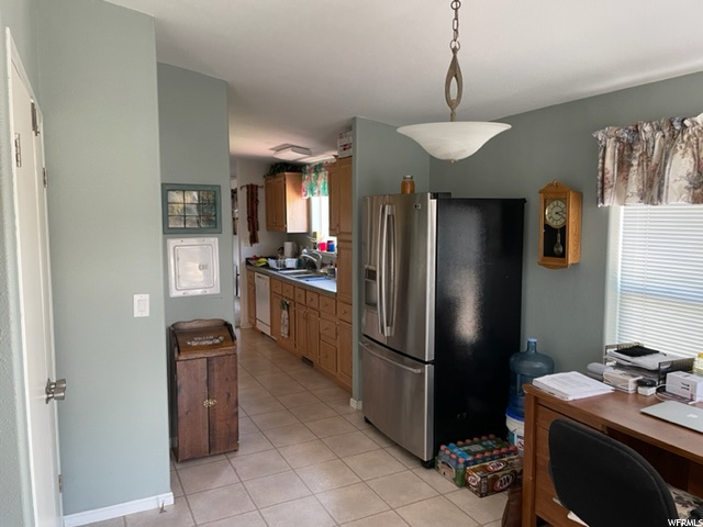 685 E 100 S, Mt Pleasant, UT 84647 — photo 8