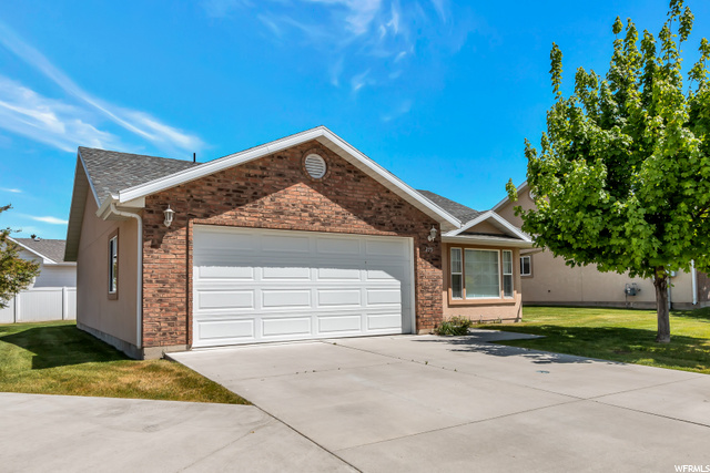 275 W 260 N, Hyde Park, UT 84318 — photo 2