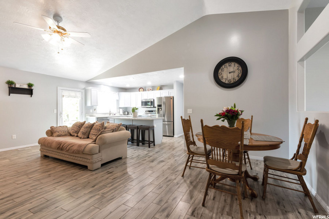 great room/dining/kitchen