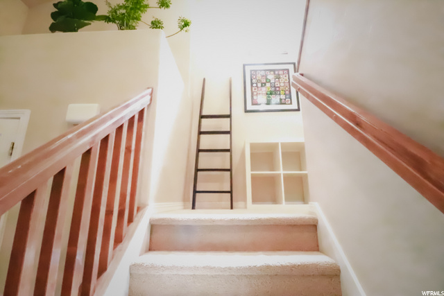 722 E Timbercraft Ln, Midvale, UT 84047 — photo 8