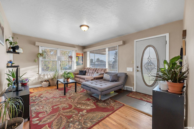 Main level living space