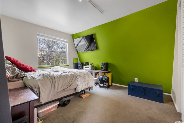 2nd level bedroom