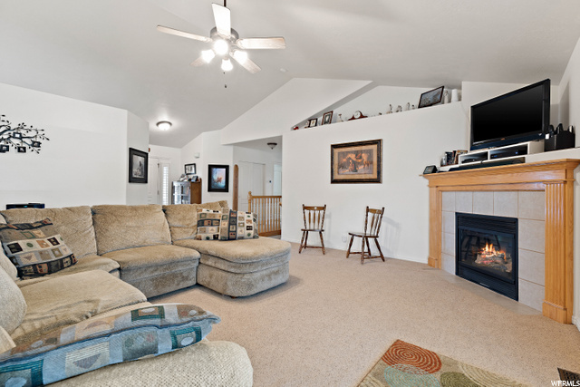 Spacious Family Room