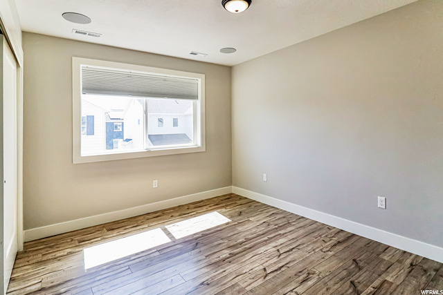 1611 W Parkview Dr, Syracuse, UT 84075 — photo 12