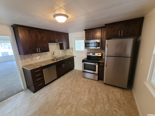 240 N 4th E, Tooele, UT 84074 — photo 4