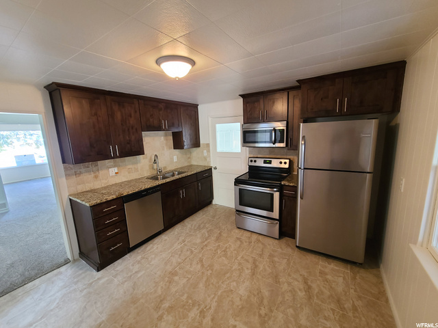 240 N 4th E, Tooele, UT 84074 — photo 5