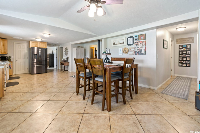 215 E 100 N, Glendale, UT 84729 — photo 5