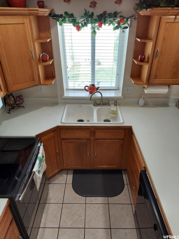 1261 E 680 N, Spanish Fork, UT 84660 — photo 9