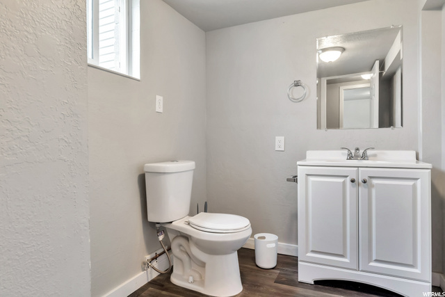 Bathroom Downstairs