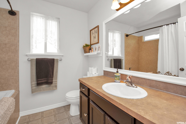 216 E 2400 S, Clearfield, UT 84015 — photo 11