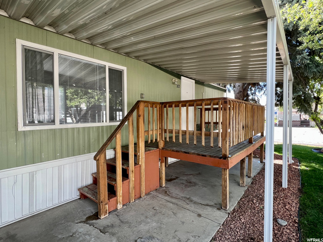 Covered front deck