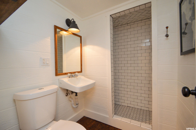 BASEMENT 3/4 BATH
