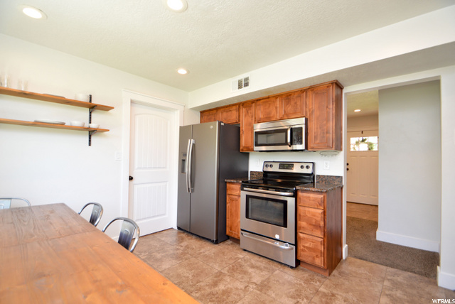 520 E 200 S, Kaysville, UT 84037 — photo 7