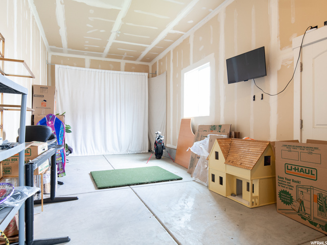 39.8 x 12 tandem garage