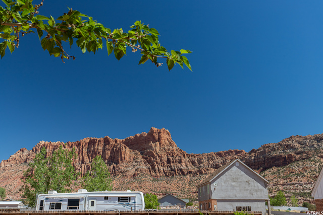 765 N Juniper St, Hildale, UT 84784 — photo 3