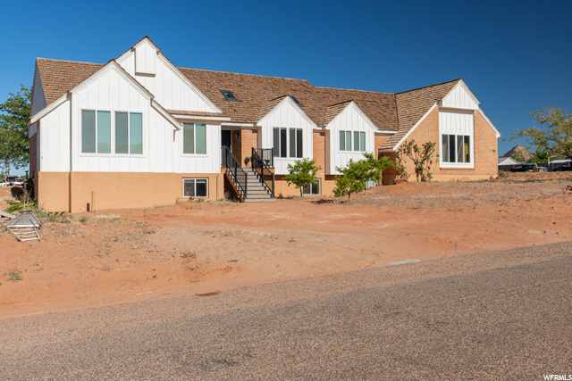765 N Juniper St, Hildale, UT 84784 — photo 2