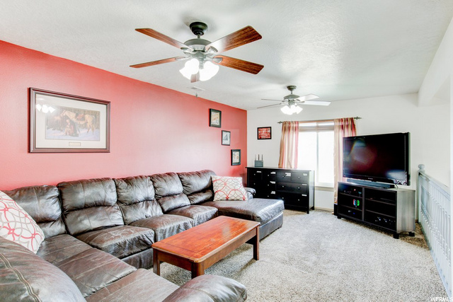 2nd Level Family Room
