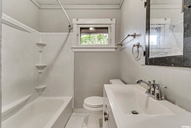 Full bath