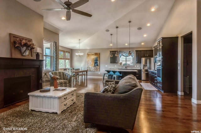 861 W 700 S, Layton, UT 84041 — photo 9