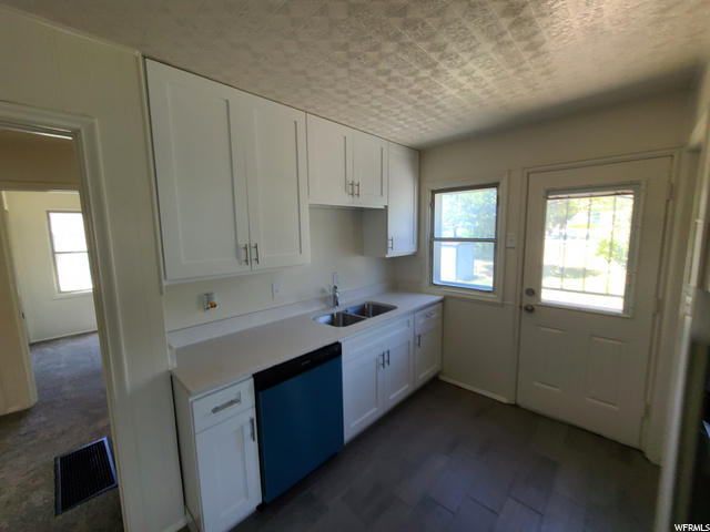 181 E North Lakeview Dr N, Clearfield, UT 84015 — photo 3