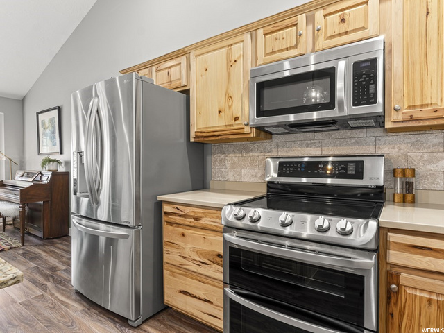 429 E 1700 S, Kaysville, UT 84037 — photo 9