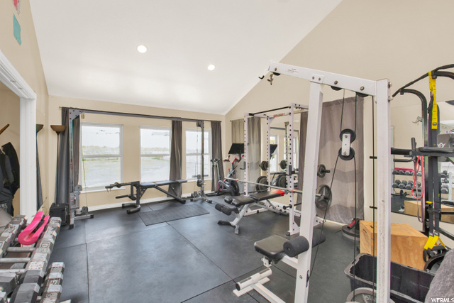 Main Floor Office//Rec Room