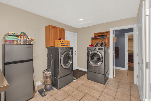 Main Floor Laundry