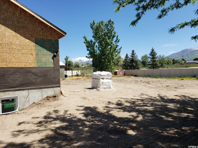 2166 N 75 E, Layton, UT 84041 — photo 10