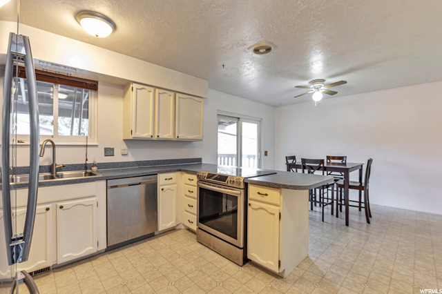 841 W 600 N, Clearfield, UT 84015 — photo 6