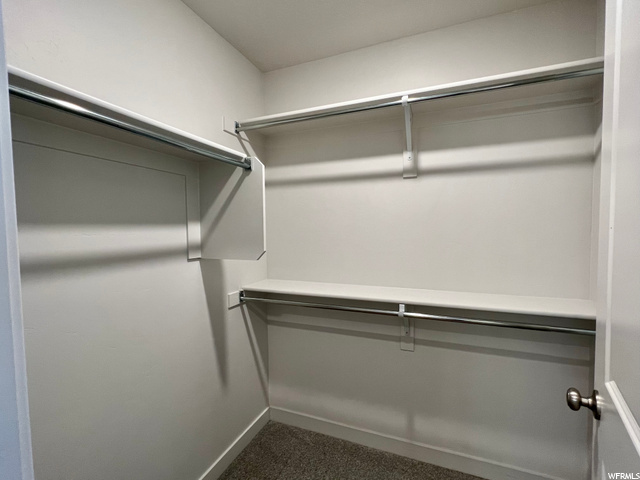 Master Closet- Walkin #1