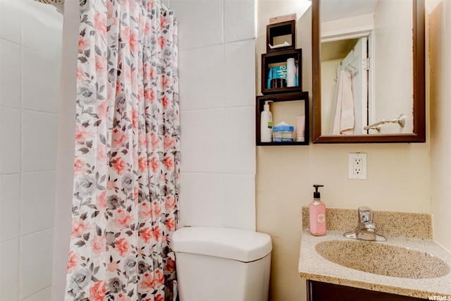 Basement 3/4 bath