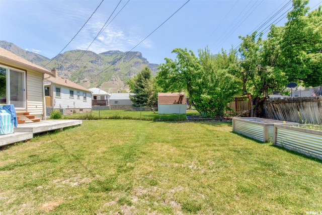Views of Wasatch Mountains in the east