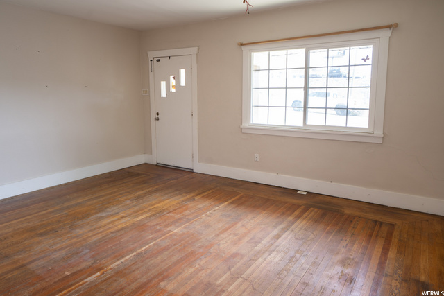 52 W 2000 N, Sunset, UT 84015 — photo 4