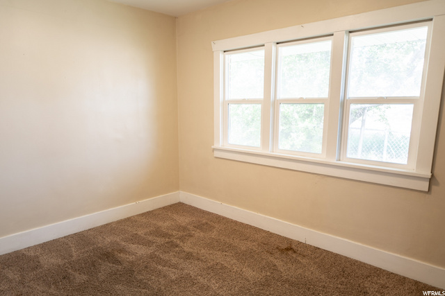 52 W 2000 N, Sunset, UT 84015 — photo 10