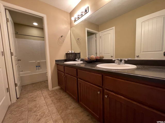 Upstairs Bathroom
