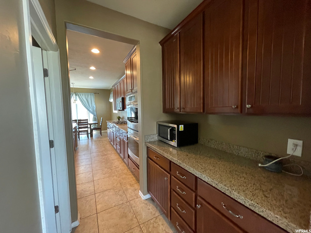 Butler Pantry
