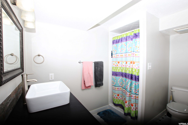 basement bathroom