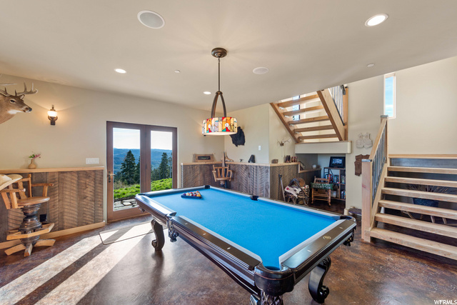 Basement Livingroom