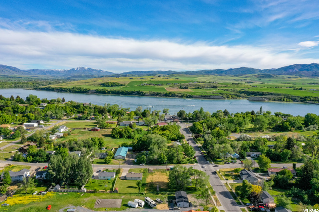 380 W 200 S, Hyrum, UT 84319 — photo 10