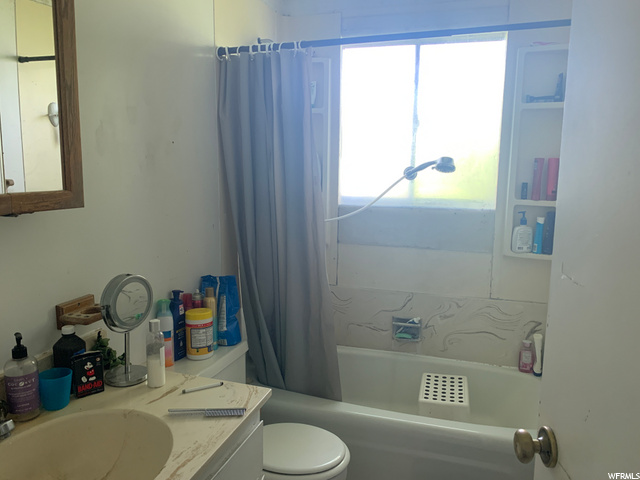 648 W 1750 N, Clinton, UT 84015 — photo 5