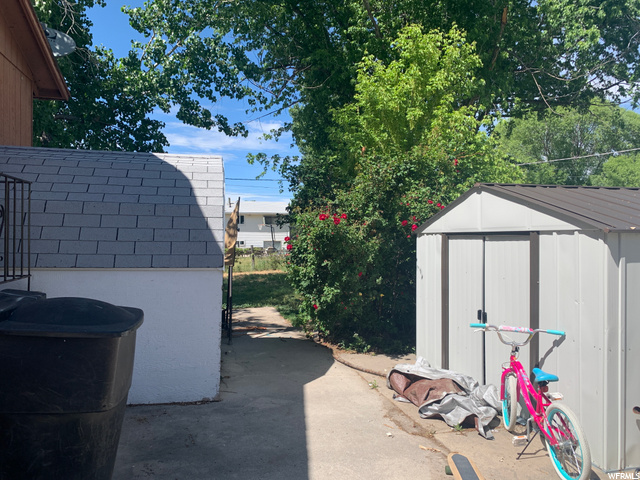 648 W 1750 N, Clinton, UT 84015 — photo 4